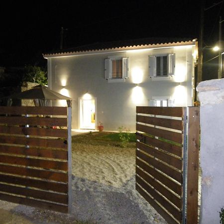 Yírion Vikou Houseヴィラ エクステリア 写真
