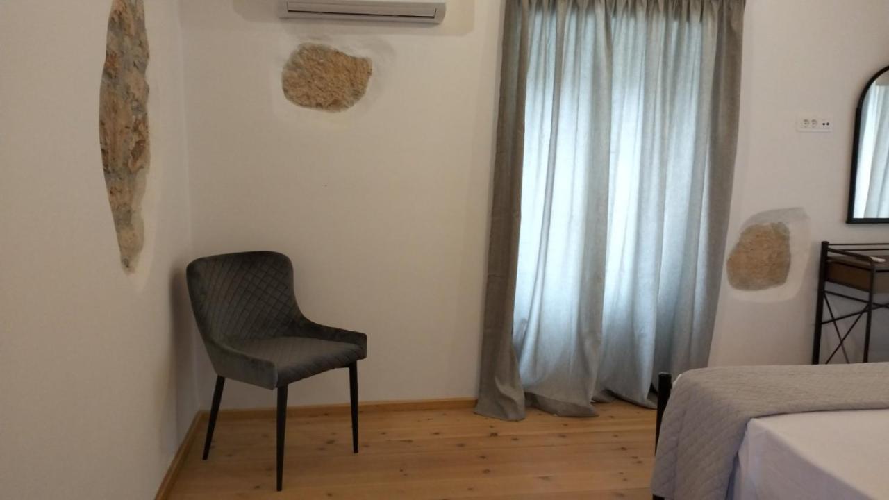Yírion Vikou Houseヴィラ エクステリア 写真